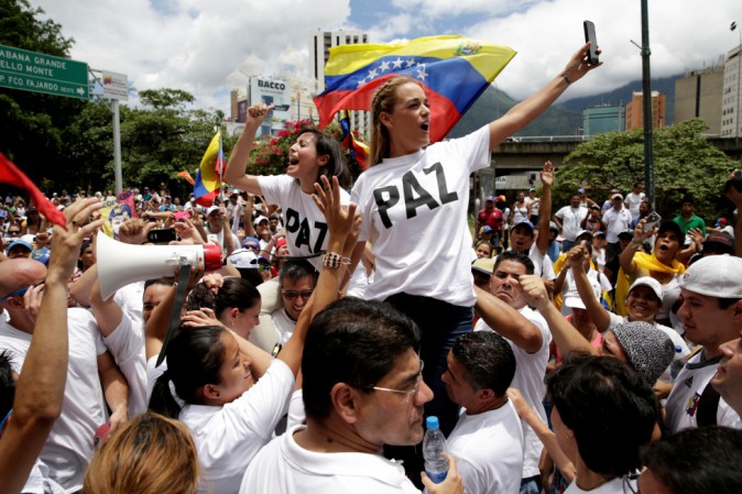 venezuela-manifestazioni-maduro-orig_main