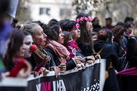 La manifestazione nazionale Non una di meno contro la violenza sulle donne, Roma, 23 novembre 2019. ANSA/RICCARDO ANTIMIANI