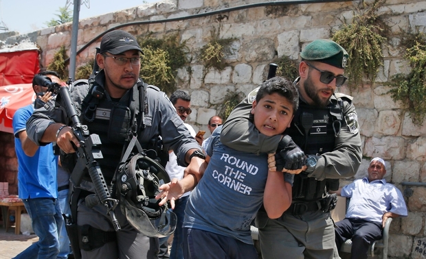 Palestinian-child-detention