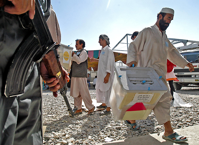 Afghanistan al voto, due milioni di esclusi