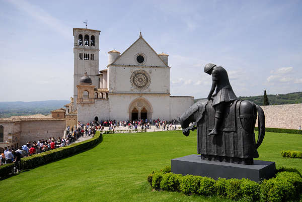 Assisi: una lezione per tutti