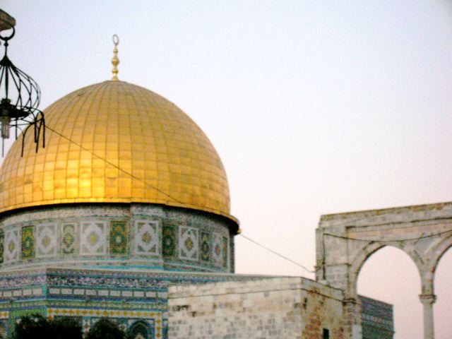 Gerusalemme, scontri e arresti."Difendiamo la Moschea di Al Aqsa"