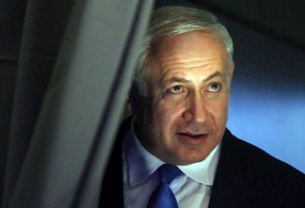 Netanyahu offre il negoziato.  Abu Mazen: ferma le colonie