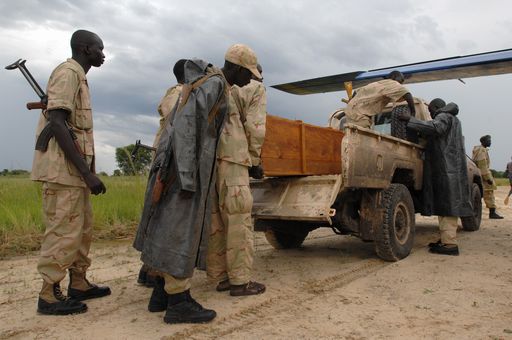 Sudan: migliaia in fuga da Abyei, zona contesa per il petrolio