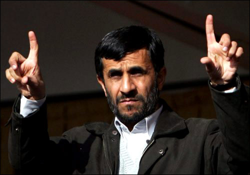 Ahmadinejad contro Usa e Russia, complottano contro di noi