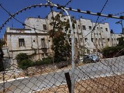 Gerusalemme, comune demolisce hotel palestinese Shepherd