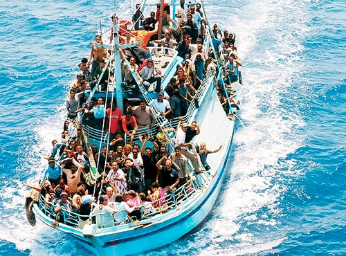 Immigrati: l'Europa fa acqua, il governo affonda