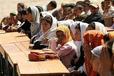 Afghanistan, gas talebano a scuola Intossicate 80 bambine