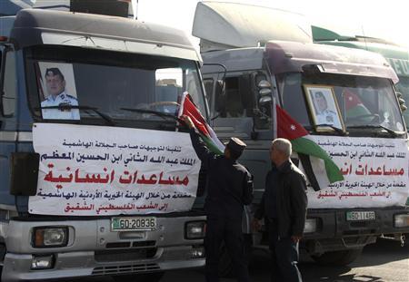 A Gaza tornano i camion carichi di merci
