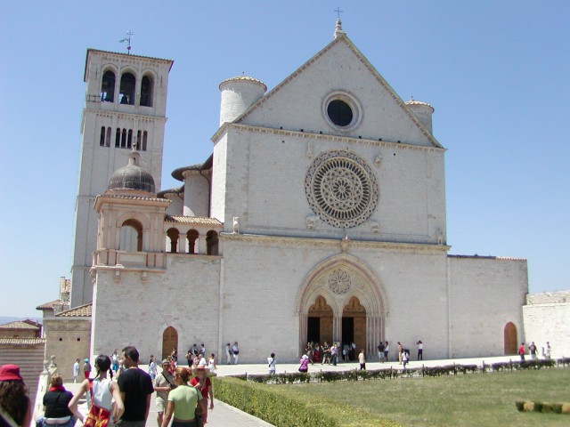 Da Assisi, festa di una Repubblica che ripudia la guerra