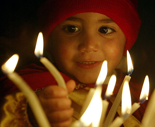 Perché non adotti una bambina palestinese?