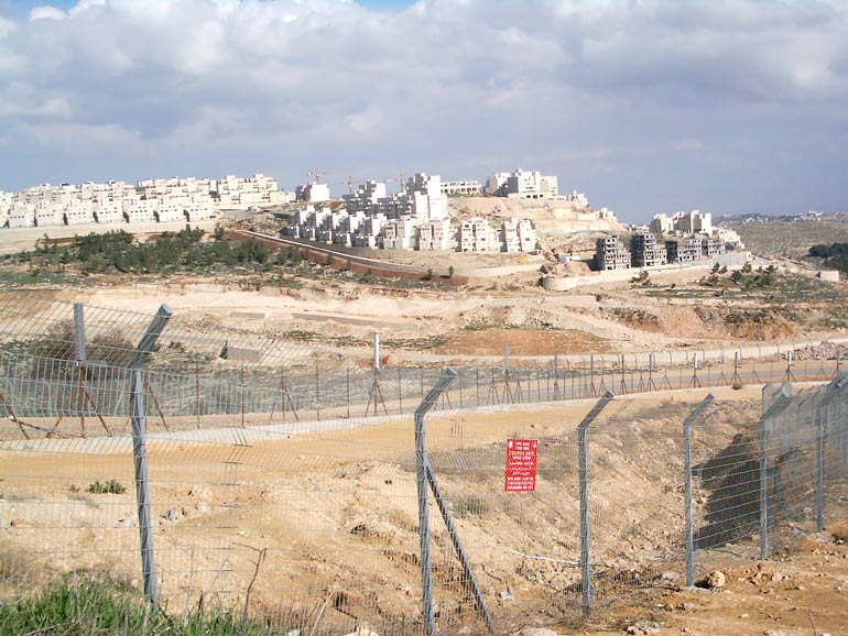 Cisgiordania: 544 nuove case coloniche in terra palestinese