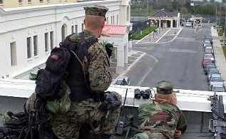 Città militarizzate e stretta sugli immigrati