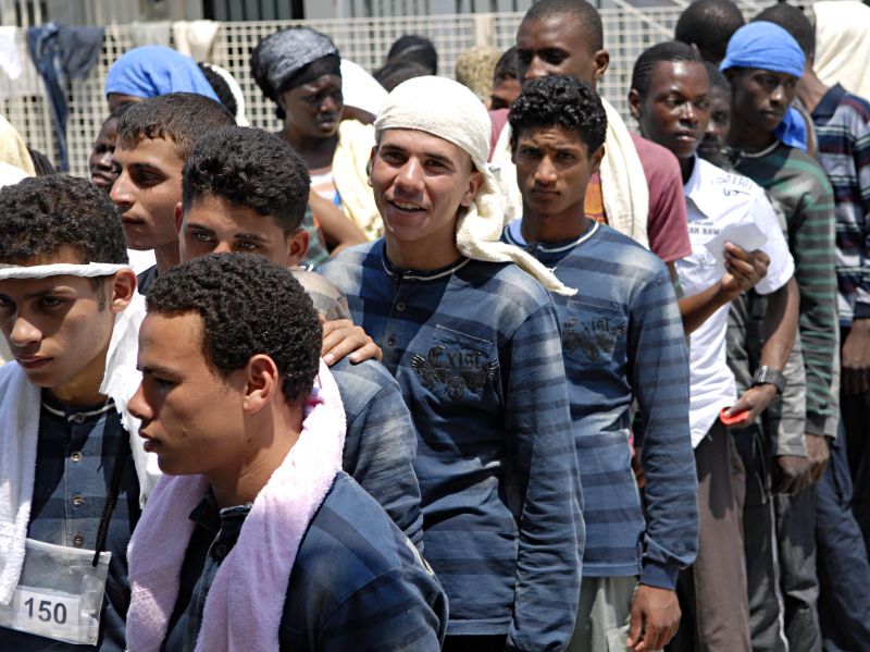 Profughi dal nord Africa, dall'Italia più dinieghi che protezione