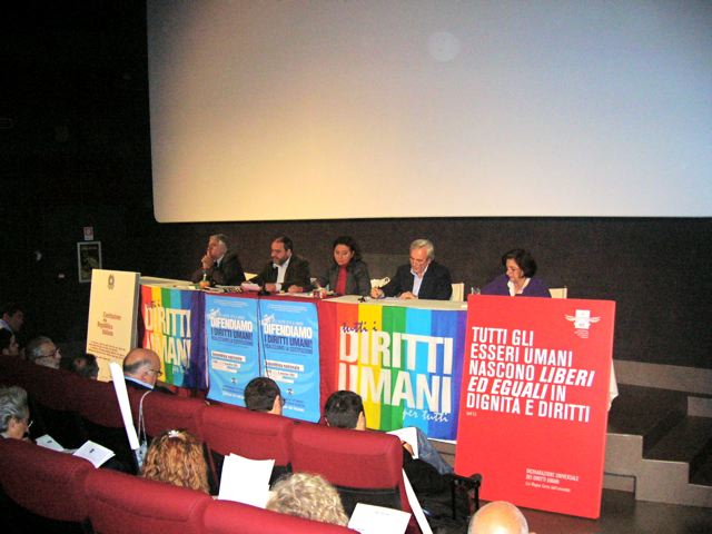 Bella gente. Belle proposte. Ieri a Roma una grande assemblea per difendere i diritti umani