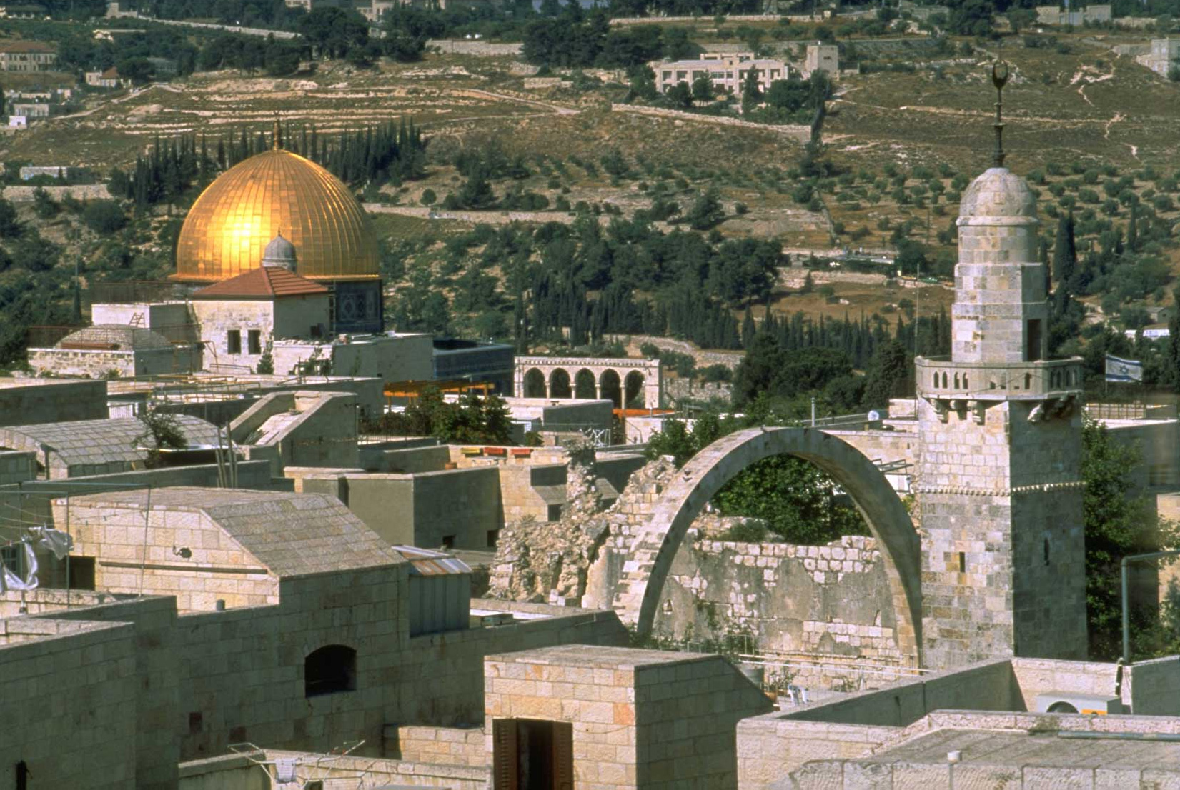 Abu Mazen: "Israele vuole giudaizzare Gerusalemme"