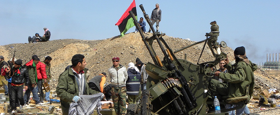 Libia, Misurata sotto attacco. I capi tribù sfidano Gheddafi
