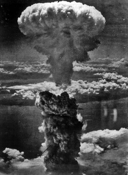 Hiroshima e Nagasaki, 62 anni dopo: "Costruiamo un futuro senza atomiche"