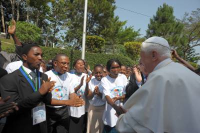 Il Papa invoca giustizia per l'Africa