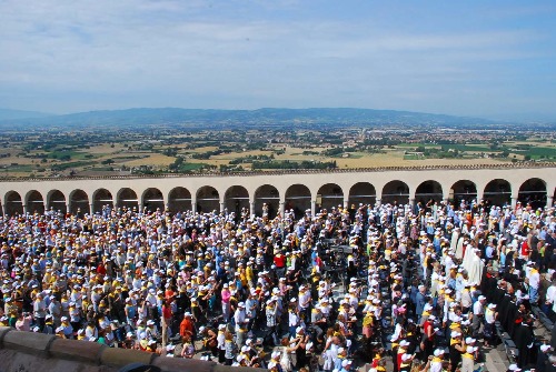 Assisi 25 anni dopo continua la lotta per la pace