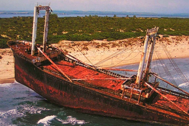 nave_rifiu_58627499