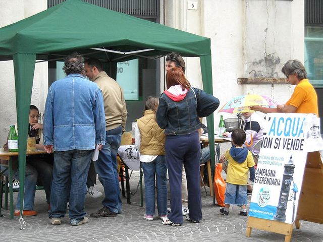 Il 26 novembre in piazza per l'acqua