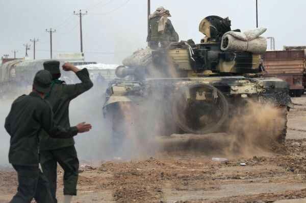 Gheddafi sfida l'Onu con nuovi raid. Pronto l'intervento militare alleato
