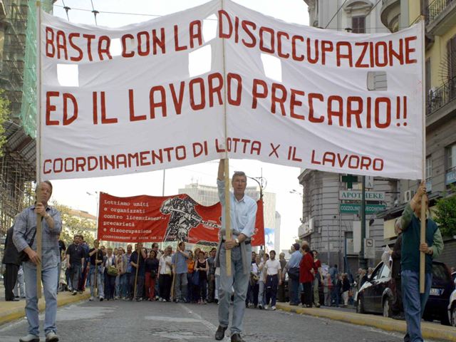 Disoccupazione record: a casa il 28,9% dei giovani
