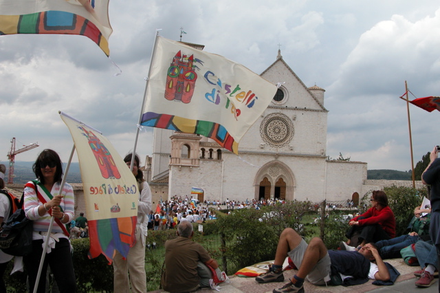 Castelli di pace, in Irpinia tra nonviolenza e intercultura