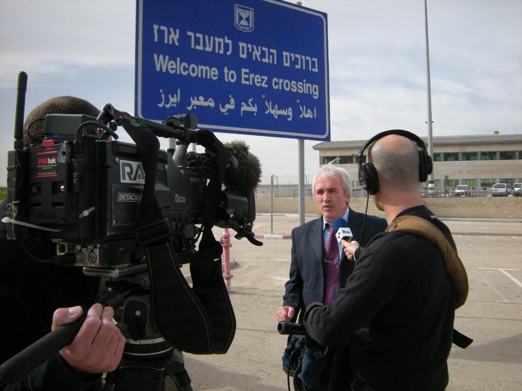 Chiederemo al Governo di riferire sull'accaduto