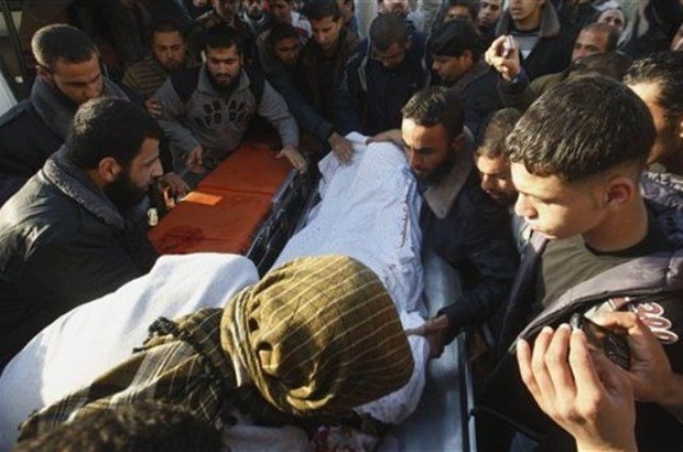 Gaza: non si arrestano i raid, 17 morti